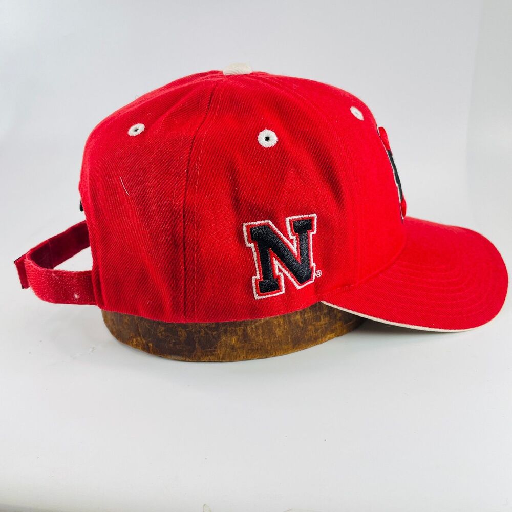 NEBRASKA CORNHUSKERS Red Colosseum Adjustable Strapback Hat Cap 'N' Logo NCAA - Picture 5 of 10